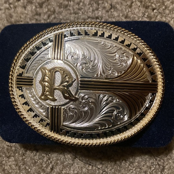 Montana Silversmith Belt Buckle - Picture 3 of 7